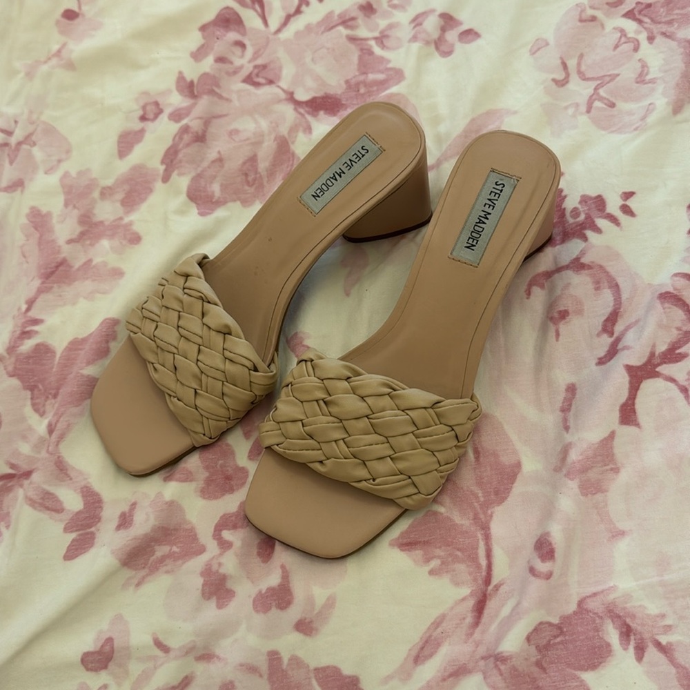 Steve Madden size 8 heels